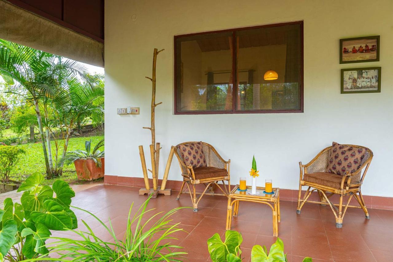 Stayvista At Firefly By The River With Breakfast Homestay